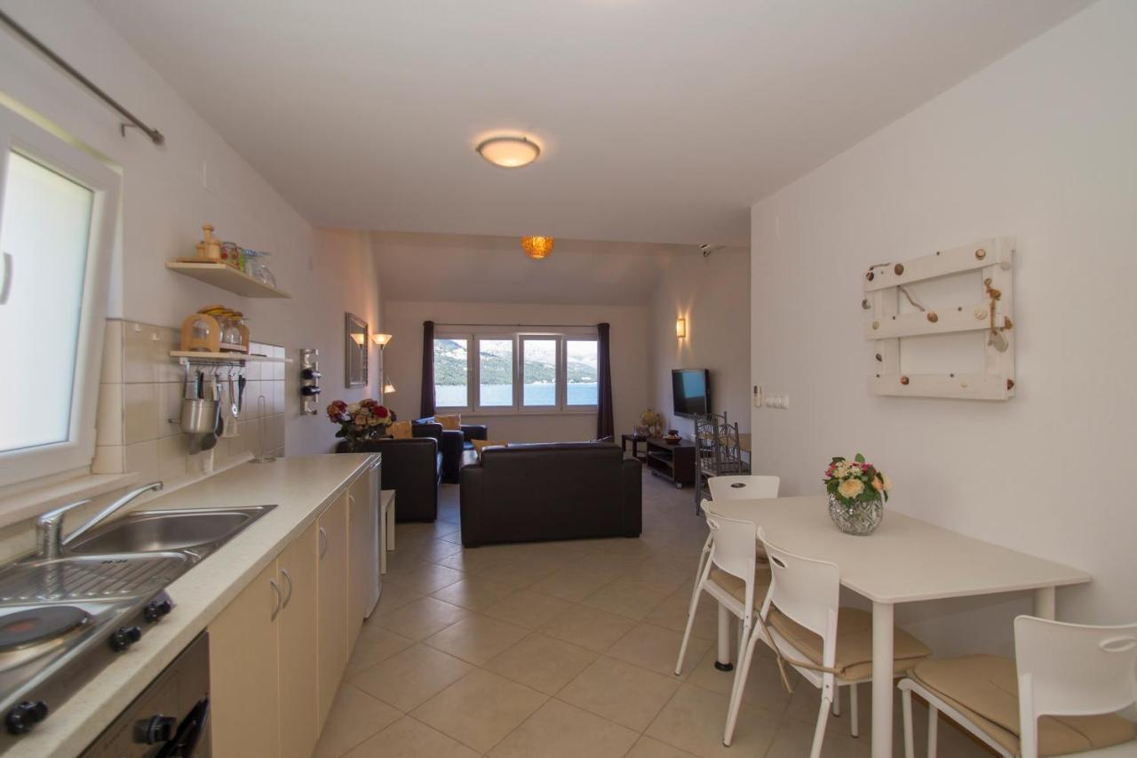 Oasis Blue Apartment Korcula Town Exterior photo